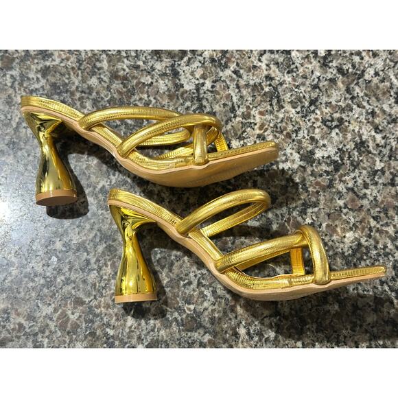 Women's Brand Gold Decorated Pyramid High Heel Mules Sandals, Open-Toe Sandals - Picture 3 of 3